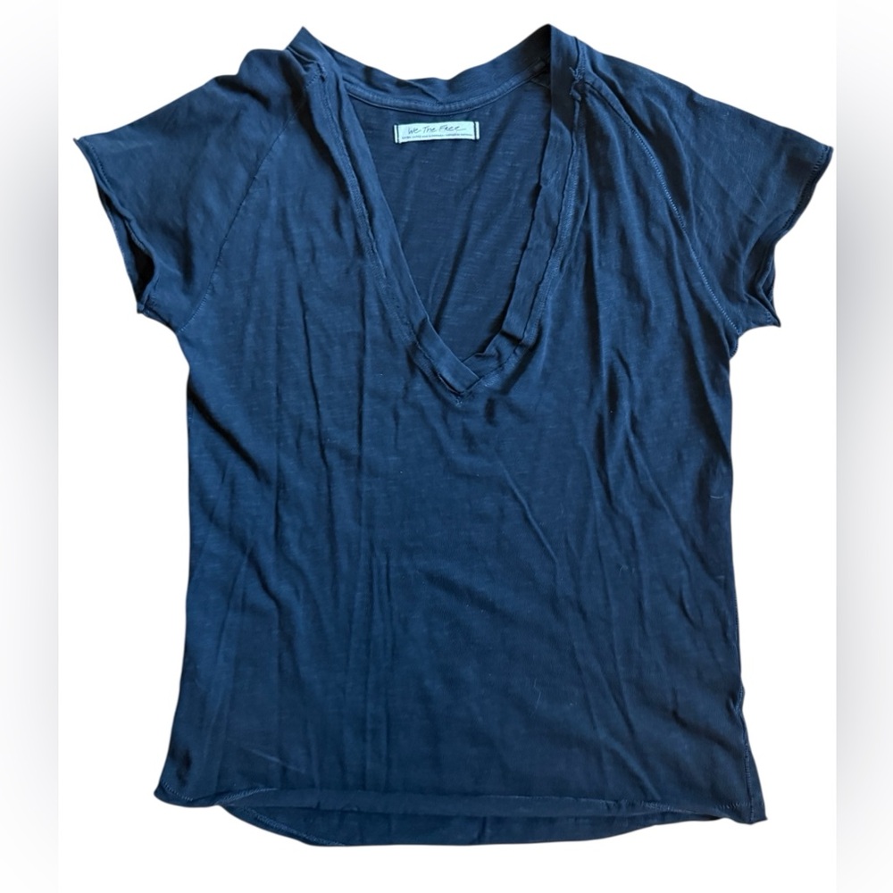 We The Free Free People Black Cap Sleeve V-neck T-Shirt with Distressed Size XL